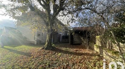 Village house 6 rooms of 111 m² in Béthines (86310)