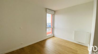 Apartment 5 rooms of 104 m² in Bordeaux (33300)