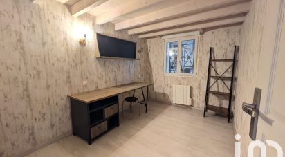 Appartement 2 pièces de 44 m² à Bordeaux (33100)