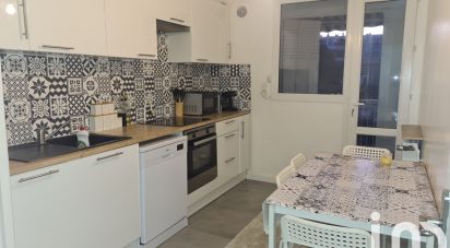 Appartement 3 pièces de 77 m² à Avignon (84000)