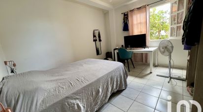 Appartement 4 pièces de 111 m² à Saint-Pierre (97432)