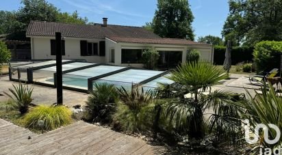 Traditional house 5 rooms of 155 m² in Le Pian-Médoc (33290)