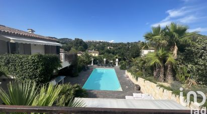 Maison traditionnelle 5 pièces de 273 m² à La Colle-sur-Loup (06480)