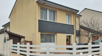 House 6 rooms of 110 m² in Châtellerault (86100)