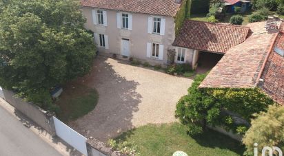 House 7 rooms of 169 m² in Poitiers (86000)