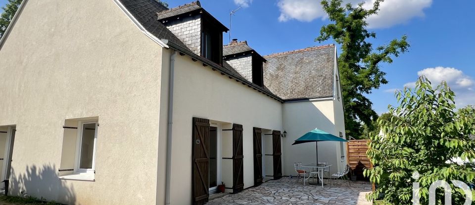 Maison traditionnelle 8 pièces de 190 m² à Limeray (37530)