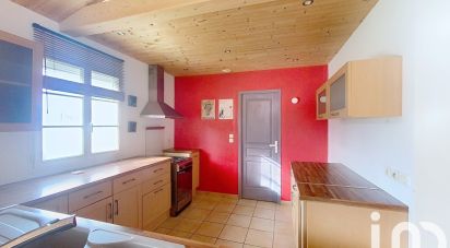 House 6 rooms of 124 m² in Saint-Jean-de-Liversay (17170)