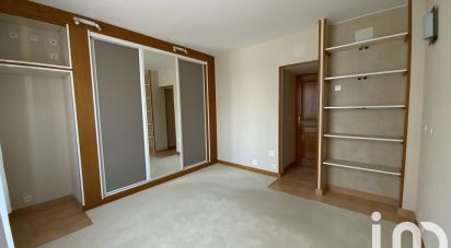 Apartment 5 rooms of 90 m² in Reims (51100)