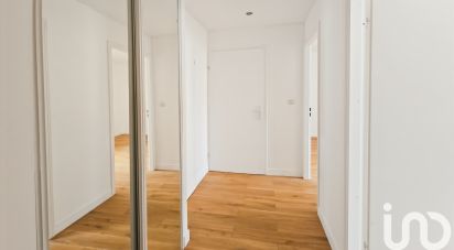 Apartment 3 rooms of 63 m² in Suresnes (92150)