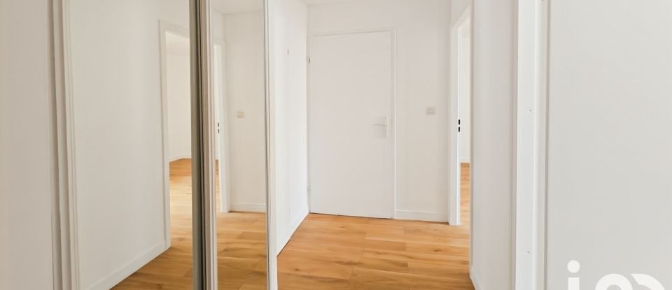 Apartment 3 rooms of 63 m² in Suresnes (92150)