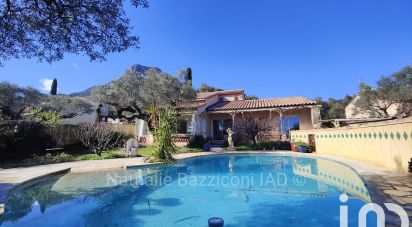 Traditional house 7 rooms of 174 m² in La Farlède (83210)