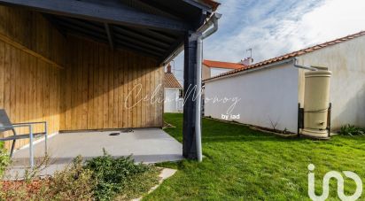 House 4 rooms of 93 m² in La Roche-sur-Yon (85000)