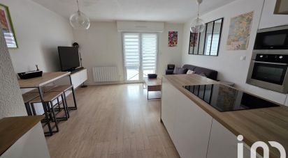 Apartment 3 rooms of 55 m² in Vannes (56000)