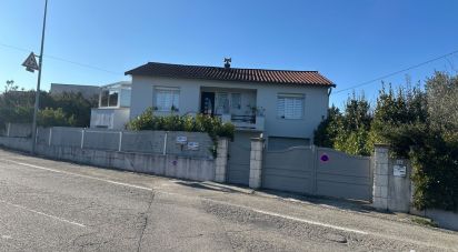 Maison 8 pièces de 175 m² à Aubenas (07200)