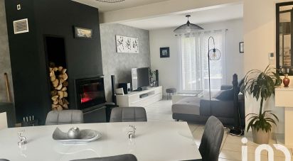 Maison 7 pièces de 125 m² à Larçay (37270)