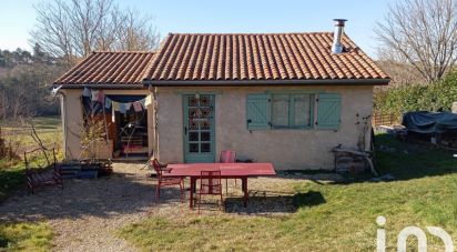 Country house 2 rooms of 54 m² in Limeyrat (24210)