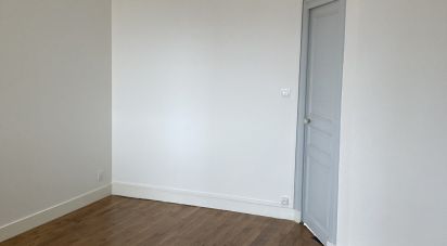 Apartment 2 rooms of 41 m² in Tours (37000)