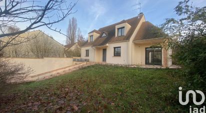 Traditional house 6 rooms of 150 m² in Bures-sur-Yvette (91440)