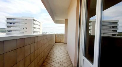 Apartment 4 rooms of 82 m² in Dijon (21000)