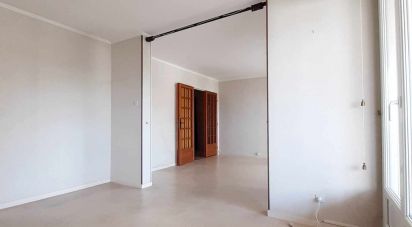 Apartment 4 rooms of 82 m² in Dijon (21000)