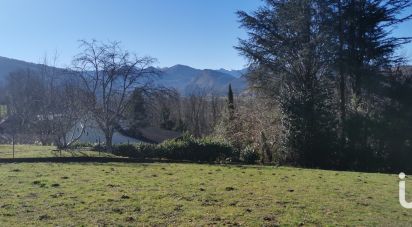 Land of 1,370 m² in Eysus (64400)