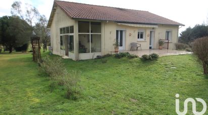 Traditional house 5 rooms of 110 m² in Thuré (86540)