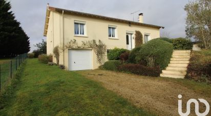 Traditional house 5 rooms of 110 m² in Thuré (86540)