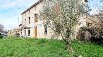 Country house 8 rooms of 150 m² in Brioux-sur-Boutonne (79170)