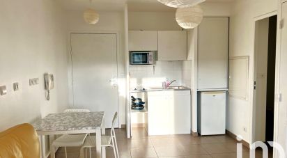 Apartment 2 rooms of 32 m² in La Ciotat (13600)