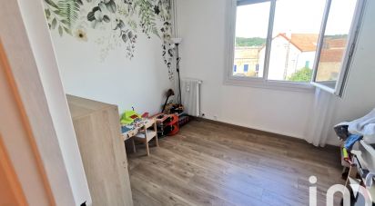 Apartment 4 rooms of 81 m² in Sainte-Geneviève-des-Bois (91700)