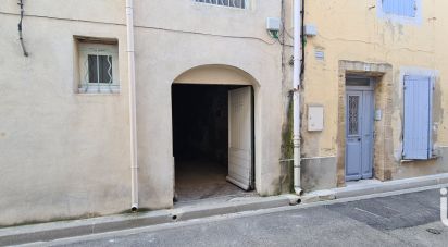 Parking of 27 m² in Châteauneuf-du-Pape (84230)