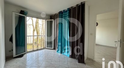 Appartement 2 pièces de 48 m² à Evry-Courcouronnes (91000)