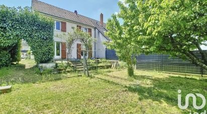 Maison 5 pièces de 92 m² à Saint-Pourçain-sur-Sioule (03500)