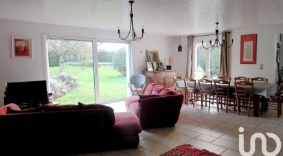 Traditional house 8 rooms of 156 m² in La Chapelle-Moulière (86210)