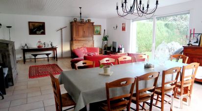 Traditional house 8 rooms of 156 m² in La Chapelle-Moulière (86210)