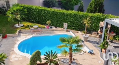 House 6 rooms of 133 m² in Combs-la-Ville (77380)