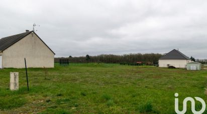 Land of 1,010 m² in Dampierre-en-Burly (45570)