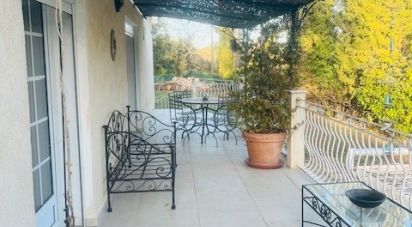 Traditional house 5 rooms of 110 m² in Nans-les-Pins (83860)