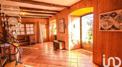 Country home 8 rooms of 180 m² in Condom-d'Aubrac (12470)