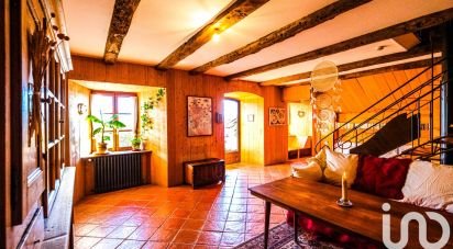 Country home 8 rooms of 180 m² in Condom-d'Aubrac (12470)