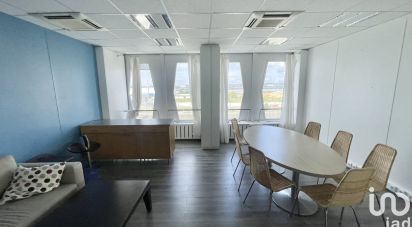 Offices of 240 m² in Thiais (94320)