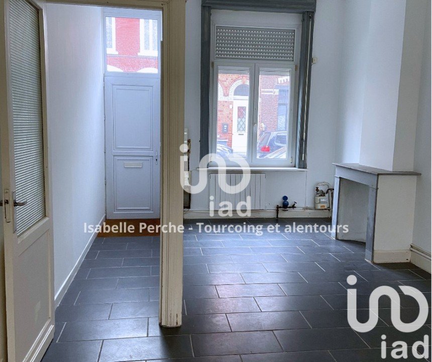 Traditional house 4 rooms of 85 m² in Roubaix (59100)