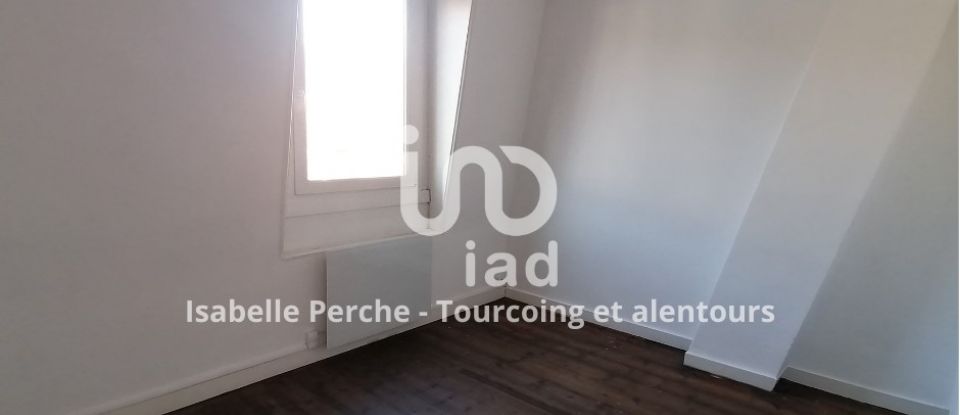 Traditional house 4 rooms of 85 m² in Roubaix (59100)