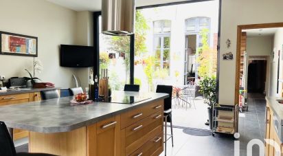 Town house 8 rooms of 213 m² in Douai (59500)