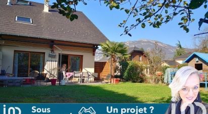 Maison traditionnelle 5 pièces de 111 m² à Sainte-Hélène-du-Lac (73800)