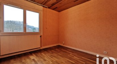 Apartment 3 rooms of 65 m² in Bassens (73000)