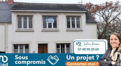 Traditional house 4 rooms of 93 m² in Sainte-Anne-sur-Brivet (44160)