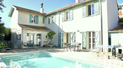 House 7 rooms of 153 m² in Mouans-Sartoux (06370)