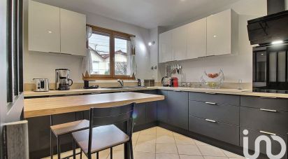 House 5 rooms of 111 m² in Vigneux-sur-Seine (91270)