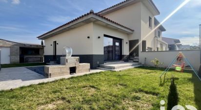 House 4 rooms of 109 m² in Canohès (66680)